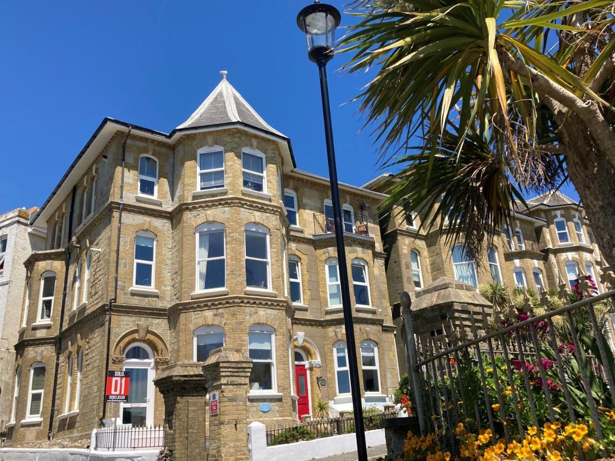 Flat 2, 1 Alexandra Gardens Leilighet Ventnor Eksteriør bilde