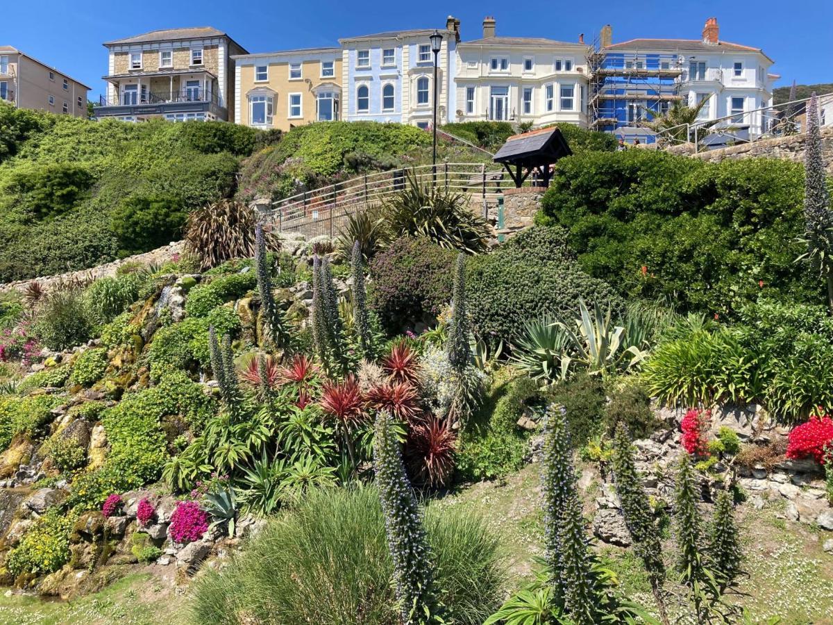Flat 2, 1 Alexandra Gardens Leilighet Ventnor Eksteriør bilde